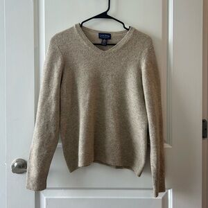 Beige v-neck sweater 100% wool